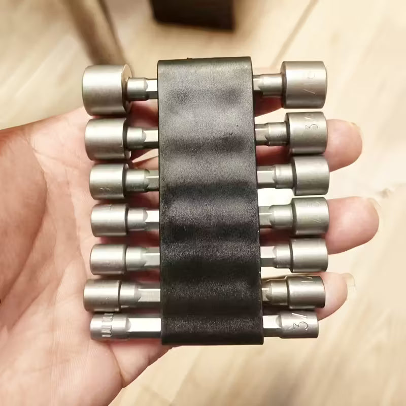 Set de 14 piese pentru șurubelnițe și burghie